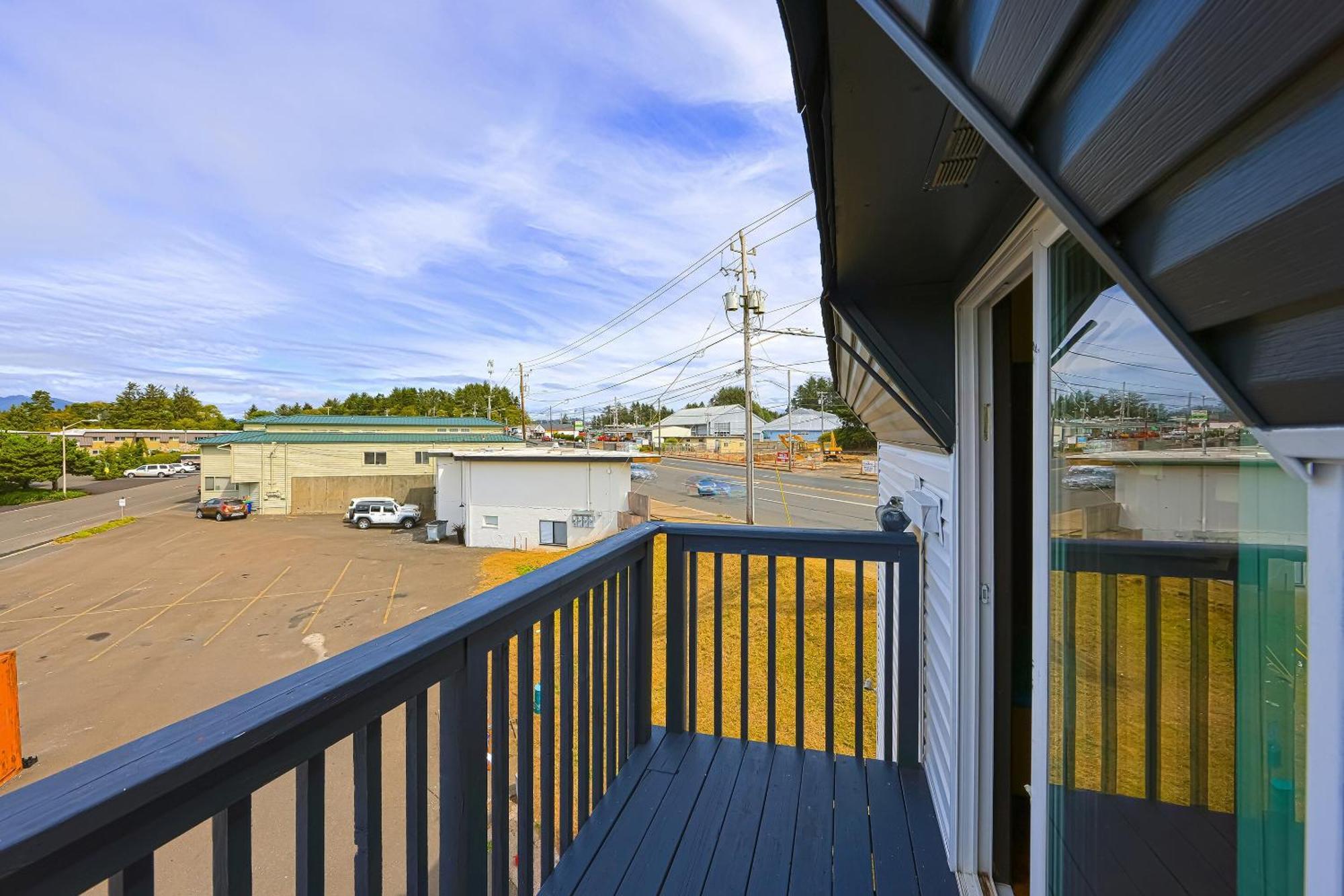 Coastal Inn By Oyo Lincoln City - Oregon Coast Hwy Bagian luar foto